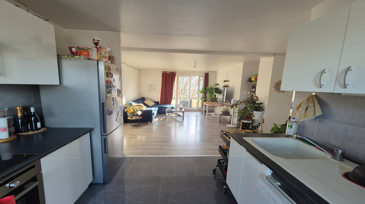 Ma-Cabane - Vente Appartement SAINT MARTIN D HERES, 61 m²
