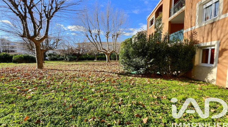 Ma-Cabane - Vente Appartement Saint-Martin-de-Crau, 106 m²