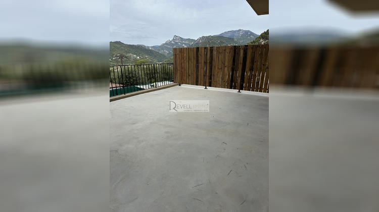 Ma-Cabane - Vente Appartement Saint-Martin-du-Var, 96 m²