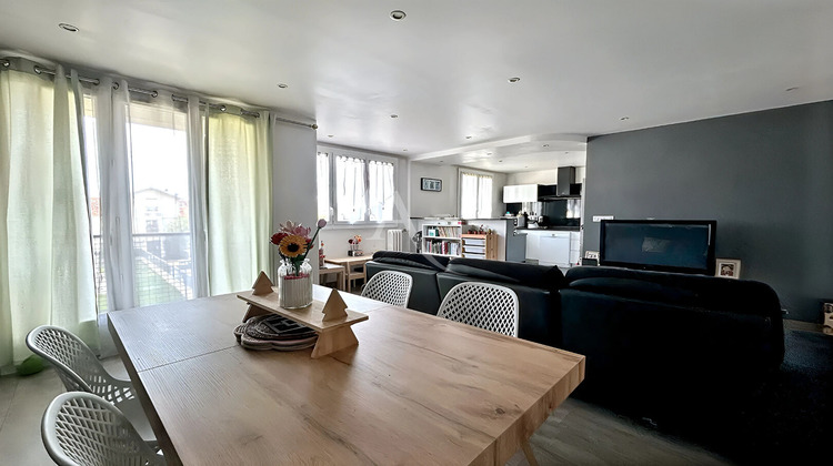 Ma-Cabane - Vente Appartement SAINT-MAUR-DES-FOSSES, 66 m²
