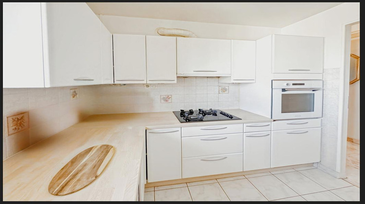 Ma-Cabane - Vente Appartement SAINT MAUR DES FOSSES, 80 m²