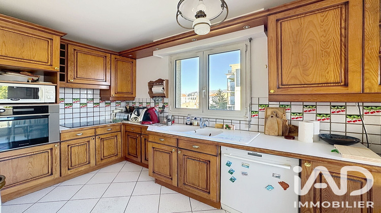Ma-Cabane - Vente Appartement Saint-Maur-des-Fossés, 143 m²
