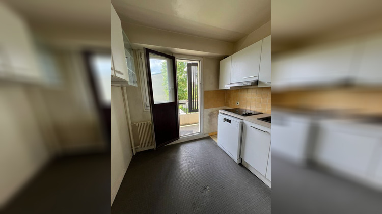 Ma-Cabane - Vente Appartement SAINT MAUR DES FOSSES, 65 m²