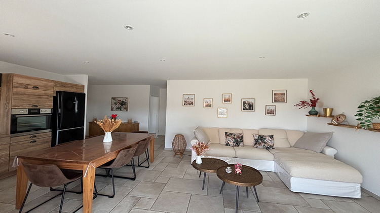 Ma-Cabane - Vente Appartement SAINT-MAURICE-DE-GOURDANS, 60 m²