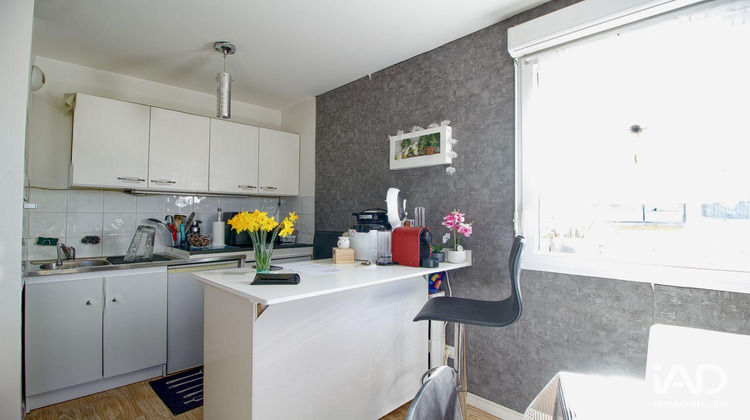 Ma-Cabane - Vente Appartement Saint-Maximin, 52 m²