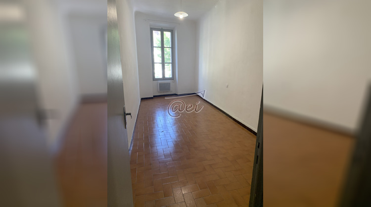 Ma-Cabane - Vente Appartement Saint-Maximin-la-Sainte-Baume, 43 m²