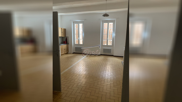 Ma-Cabane - Vente Appartement Saint-Maximin-la-Sainte-Baume, 45 m²