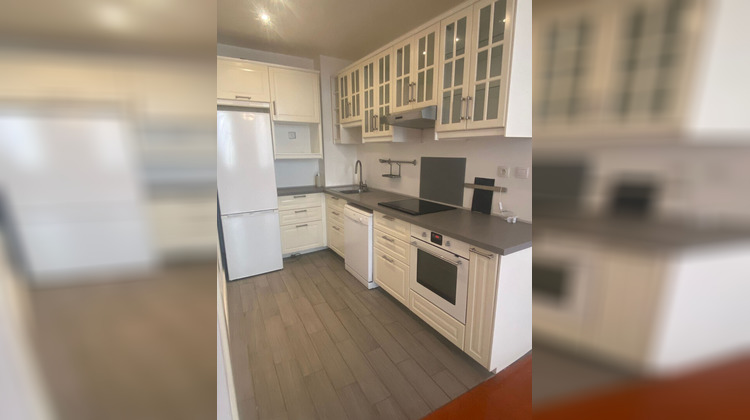 Ma-Cabane - Vente Appartement SAINT-MAXIMIN-LA-SAINTE-BAUME, 63 m²