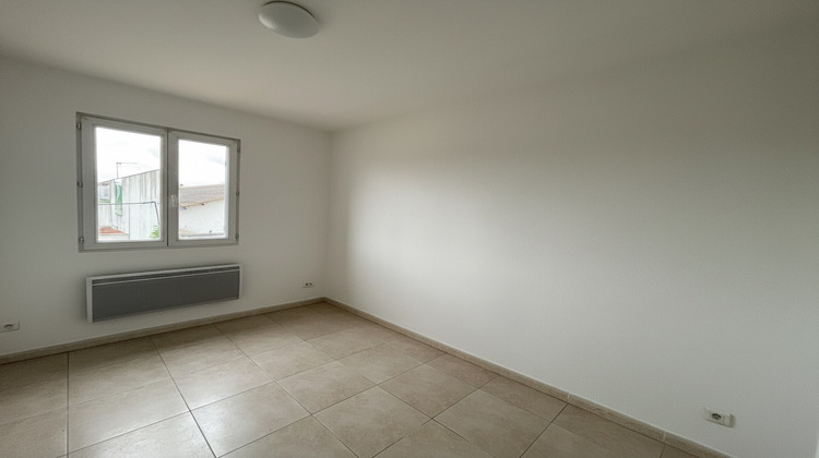 Ma-Cabane - Vente Appartement SAINT-MAXIMIN-LA-SAINTE-BAUME, 68 m²
