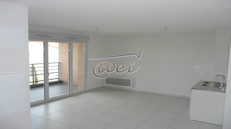 Ma-Cabane - Vente Appartement Saint-Maximin-la-Sainte-Baume, 53 m²