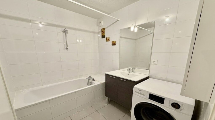 Ma-Cabane - Vente Appartement SAINT-MAXIMIN-LA-SAINTE-BAUME, 58 m²