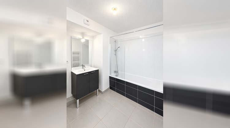 Ma-Cabane - Vente Appartement SAINT-MAXIMIN-LA-SAINTE-BAUME, 58 m²