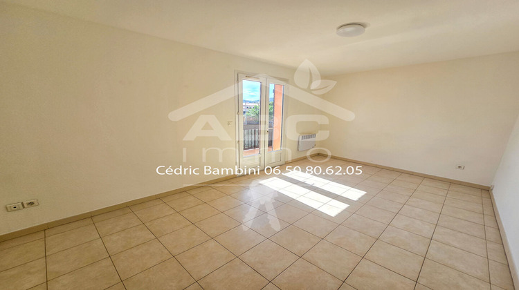 Ma-Cabane - Vente Appartement SAINT-MAXIMIN-LA-SAINTE-BAUME, 70 m²