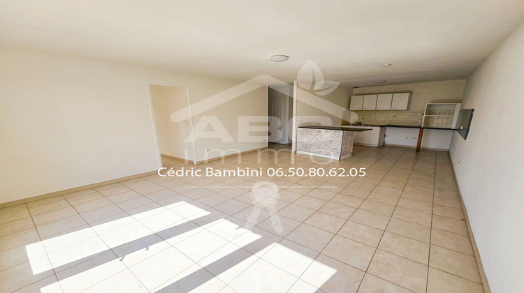 Ma-Cabane - Vente Appartement SAINT-MAXIMIN-LA-SAINTE-BAUME, 70 m²