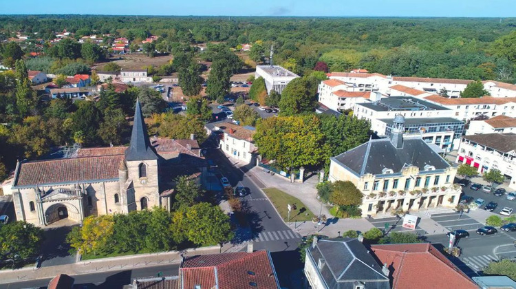 Ma-Cabane - Vente Appartement Saint-Médard-en-Jalles, 68 m²