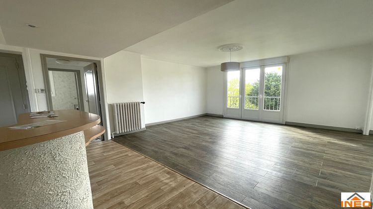 Ma-Cabane - Vente Appartement SAINT-MEEN-LE-GRAND, 70 m²