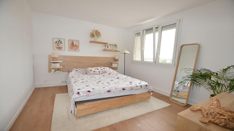 Ma-Cabane - Vente Appartement SAINT MICHEL SUR ORGE, 70 m²