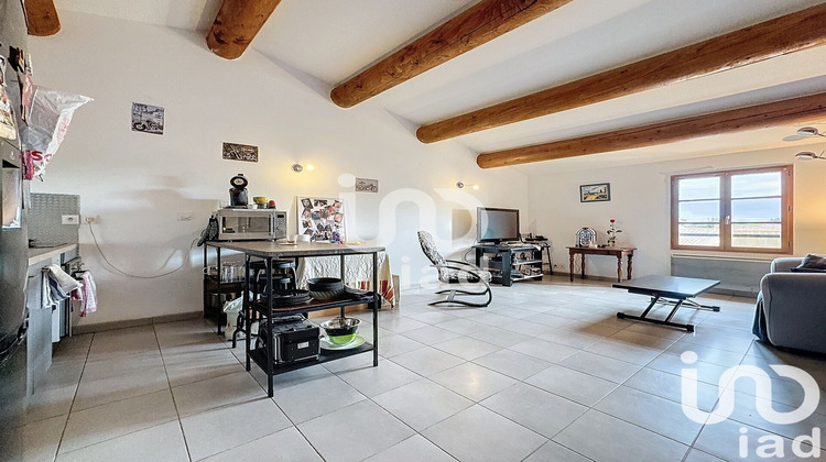 Ma-Cabane - Vente Appartement Saint-Mitre-les-Remparts, 59 m²