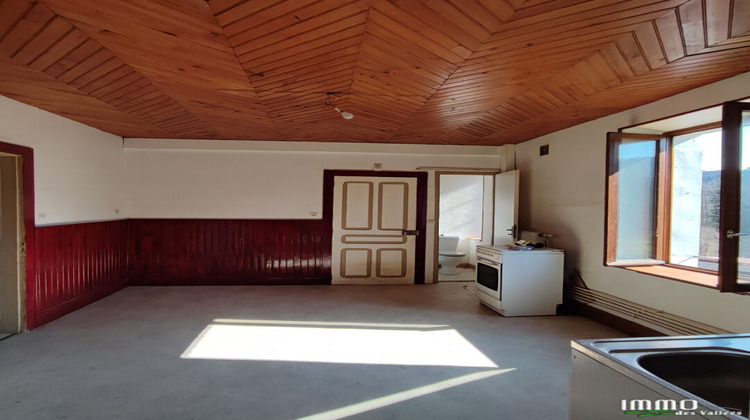 Ma-Cabane - Vente Appartement SAINT-NABORD, 60 m²