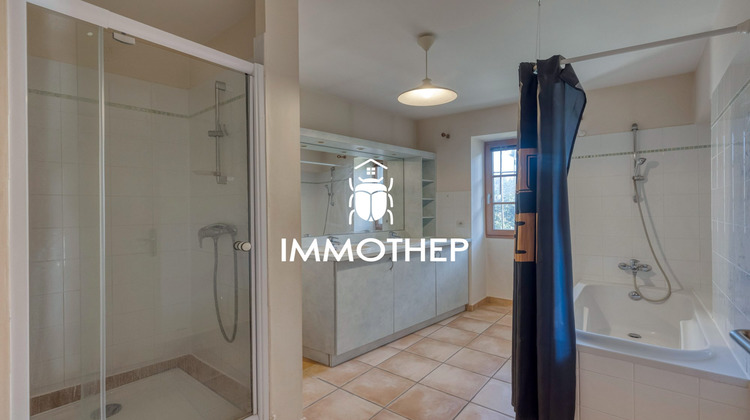 Ma-Cabane - Vente Appartement Saint-Nazaire-les-Eymes, 180 m²