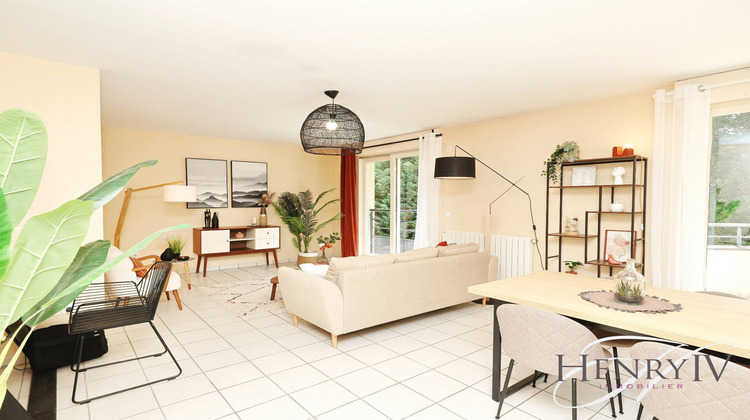 Ma-Cabane - Vente Appartement Saint-Nazaire-les-Eymes, 107 m²