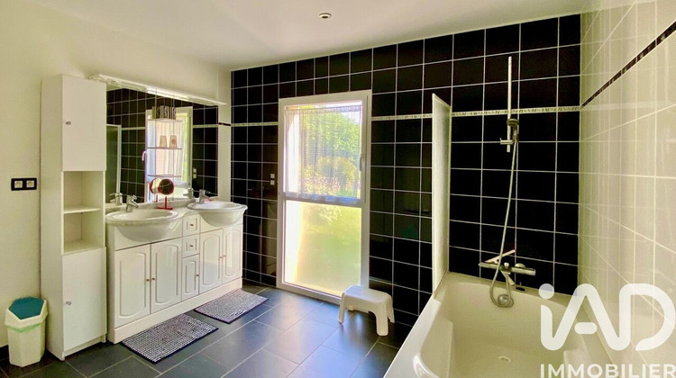 Ma-Cabane - Vente Appartement Saint-Nolff, 125 m²