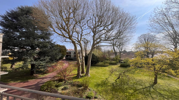 Ma-Cabane - Vente Appartement SAINT NOM LA BRETECHE, 204 m²