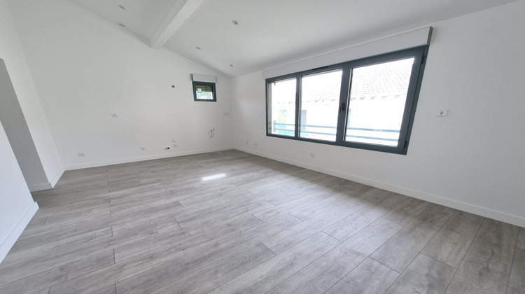 Ma-Cabane - Vente Appartement SAINT PAUL DE VARAX, 50 m²