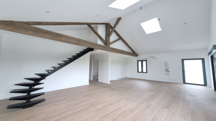 Ma-Cabane - Vente Appartement SAINT PAUL DE VARAX, 91 m²