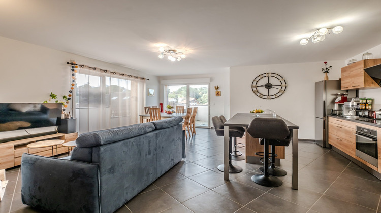 Ma-Cabane - Vente Appartement Saint-Paul-en-Chablais, 83 m²