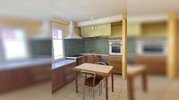 Ma-Cabane - Vente Appartement SAINT PEE SUR NIVELLE, 56 m²