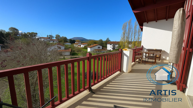 Ma-Cabane - Vente Appartement Saint-Pée-sur-Nivelle, 63 m²