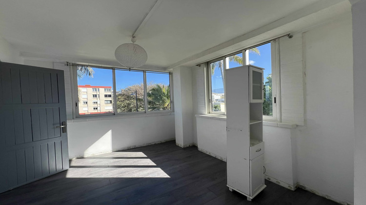 Ma-Cabane - Vente Appartement Saint-Pierre, 77 m²