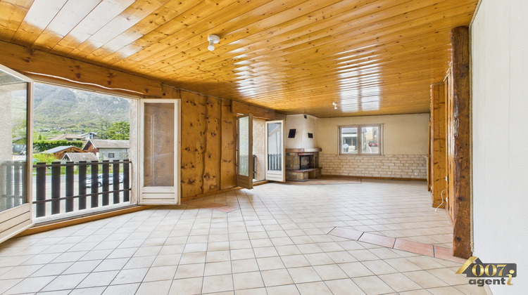 Ma-Cabane - Vente Appartement Saint-Pierre-d'Albigny, 189 m²