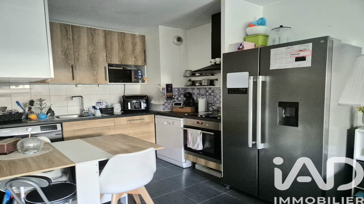 Ma-Cabane - Vente Appartement Saint-Pierre-du-Perray, 60 m²