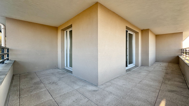 Ma-Cabane - Vente Appartement SAINT-PIERRE-DU-PERRAY, 61 m²