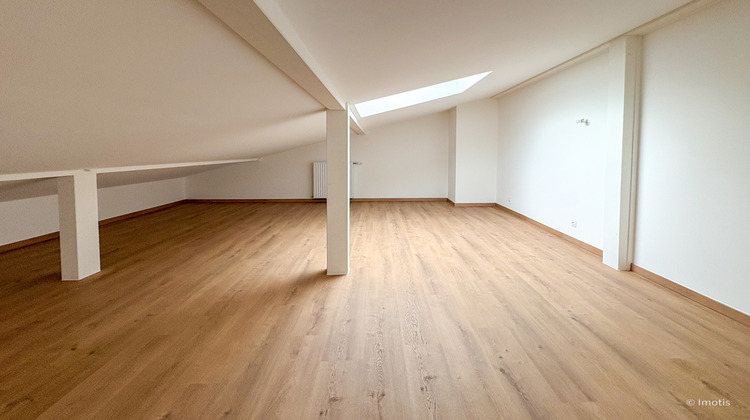 Ma-Cabane - Vente Appartement Saint-Pierre-en-Faucigny, 74 m²