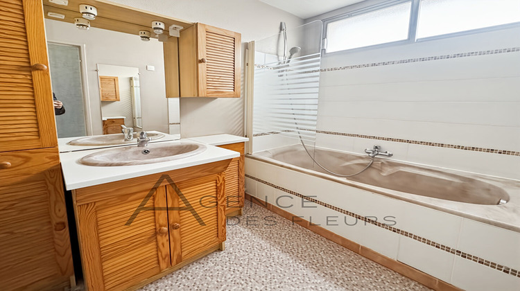 Ma-Cabane - Vente Appartement SAINT-PIERRE-LES-ELBEUF, 82 m²