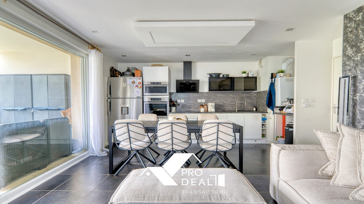 Ma-Cabane - Vente Appartement Saint-Priest, 58 m²