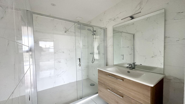 Ma-Cabane - Vente Appartement Saint-Priest, 66 m²