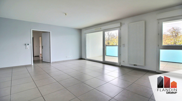 Ma-Cabane - Vente Appartement Saint-Priest, 61 m²