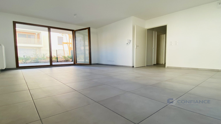 Ma-Cabane - Vente Appartement Saint-Priest, 59 m²