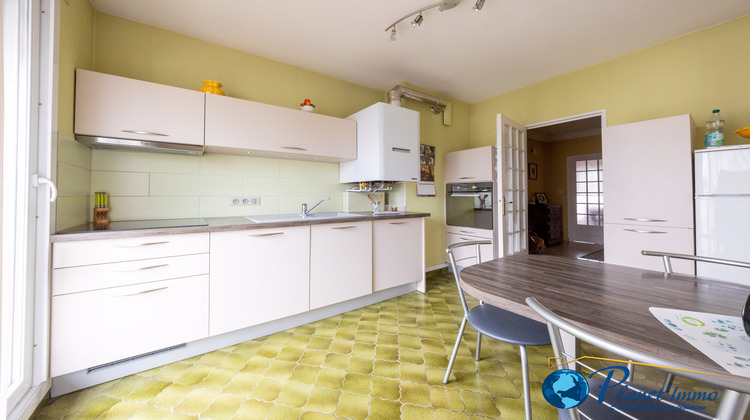 Ma-Cabane - Vente Appartement Saint-Priest-en-Jarez, 73 m²