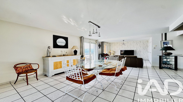 Ma-Cabane - Vente Appartement Saint-Priest-en-Jarez, 116 m²