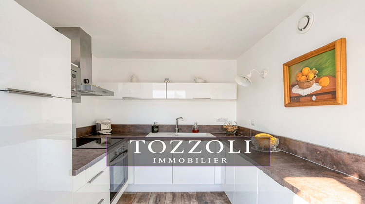 Ma-Cabane - Vente Appartement SAINT-QUENTIN-FALLAVIER, 82 m²