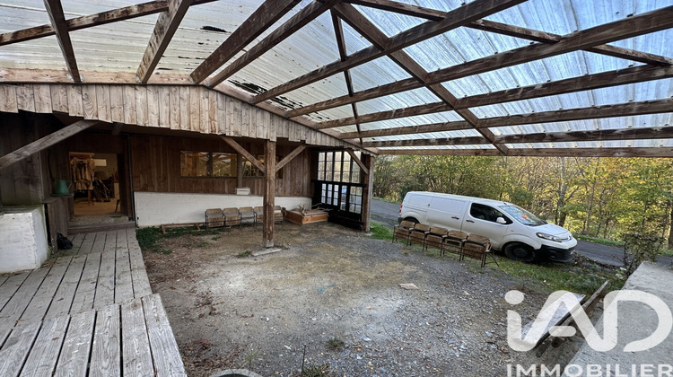 Ma-Cabane - Vente Appartement Saint-Quentin-sur-le-Homme, 300 m²