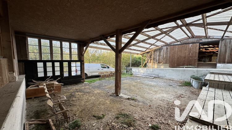 Ma-Cabane - Vente Appartement Saint-Quentin-sur-le-Homme, 300 m²