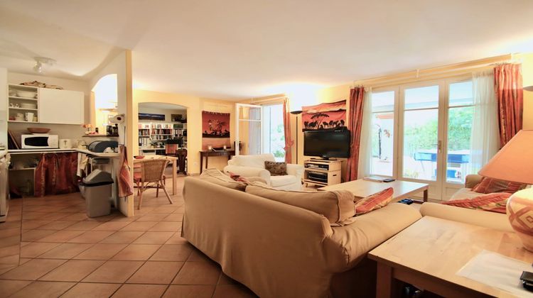 Ma-Cabane - Vente Appartement Saint-Raphaël, 98 m²