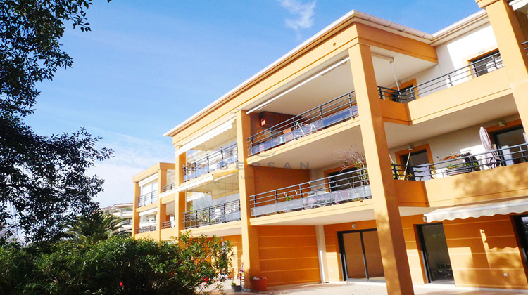 Ma-Cabane - Vente Appartement SAINT-RAPHAEL, 130 m²