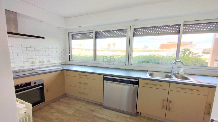 Ma-Cabane - Vente Appartement Saint-Raphaël, 77 m²